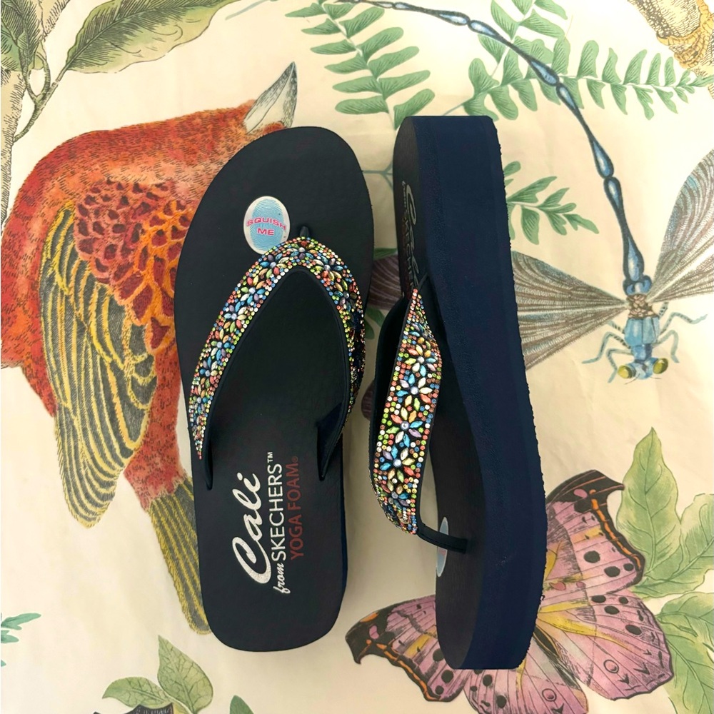 Skechers Cali Vinyasa Wild Daisies Women's Wedge Thong Sandals